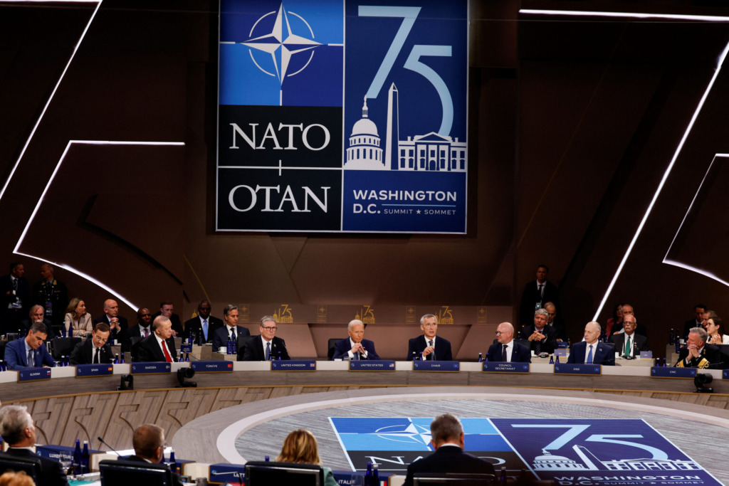 قمة الناتو تواصل استنزاف روسيا في أوكرانيا وتؤكد دعم الحلفاء في منطقة الشرق